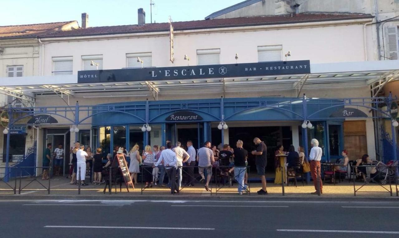 Hotel Bar Brasserie L'Escale Bergerac Exterior photo